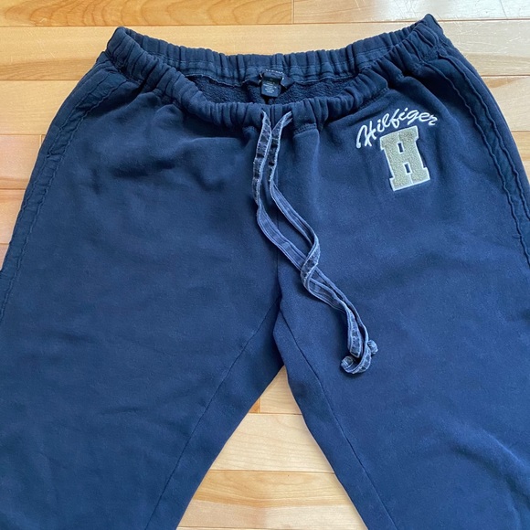 TOMMY HILFIGER Navy Blue Logo Sweatpants - Picture 2 of 6